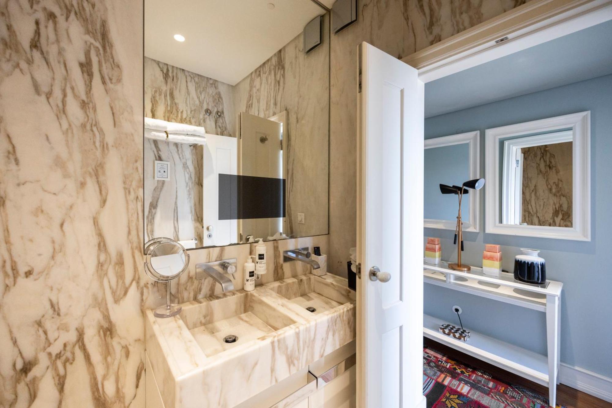 Chiado Camoes | Apartamento *