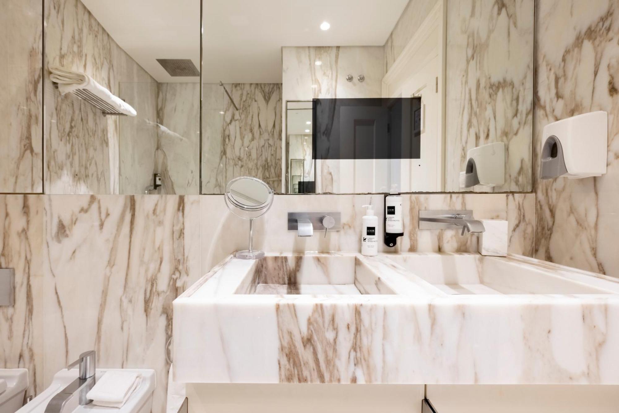 Apartamento Chiado Camoes | *